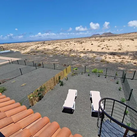 Ocean View Willa Lajares